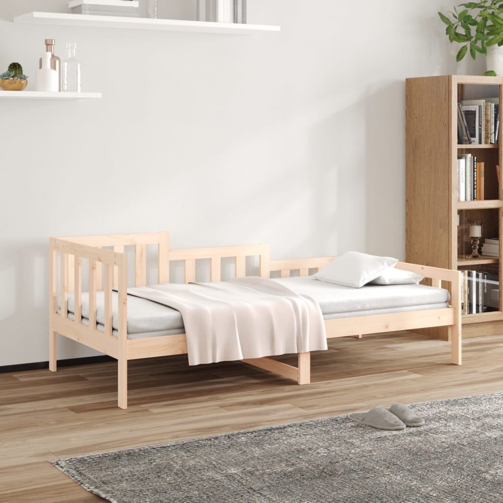 Dagseng 90x200 cm heltre furu
