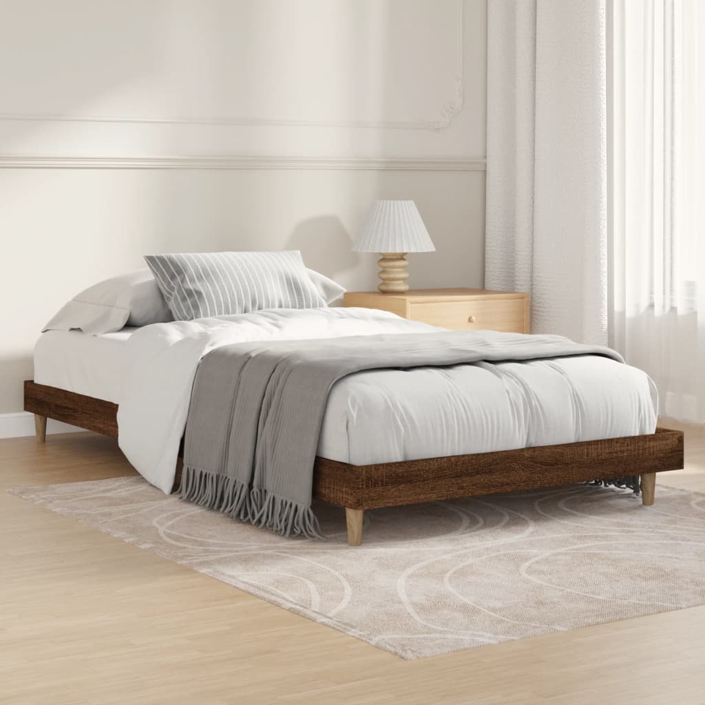 Sengeramme brun eik 100x200 cm konstruert tre