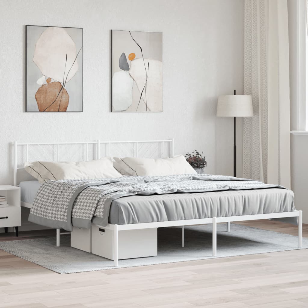 Sengeramme i metall med hodegavl hvit 183x213 cm
