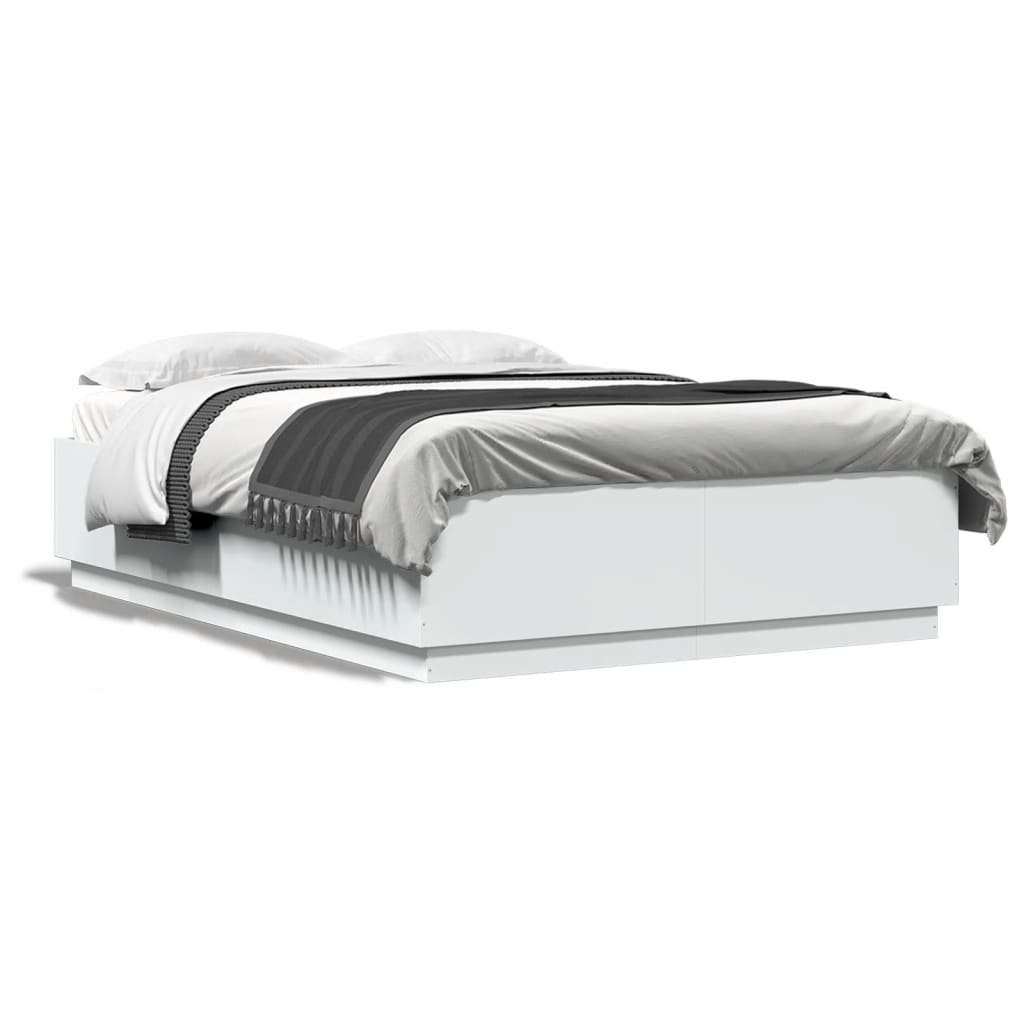 Sengeramme hvit 140x200 cm konstruert tre