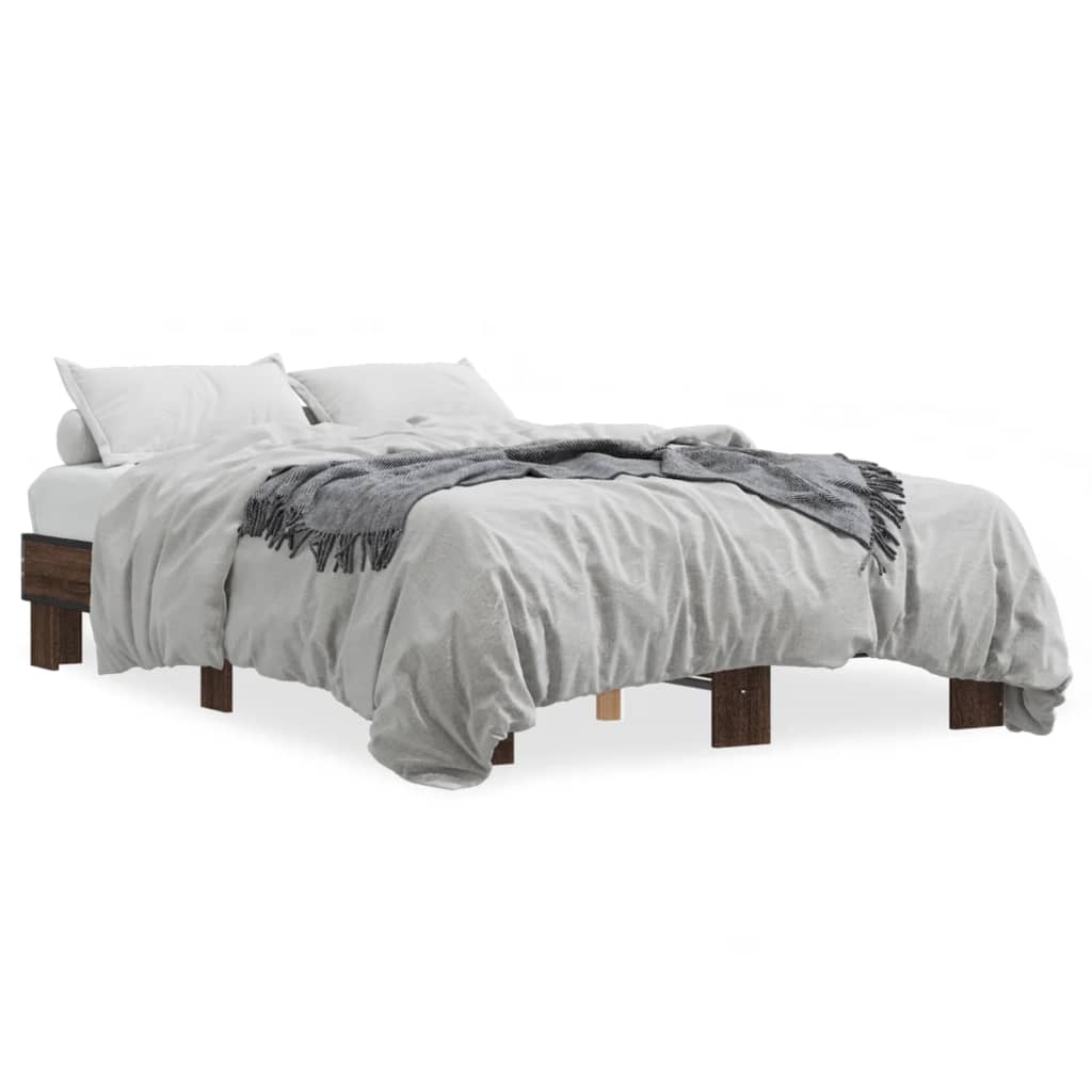 Sengeramme brun eik 135x190 cm konstruert tre og metall
