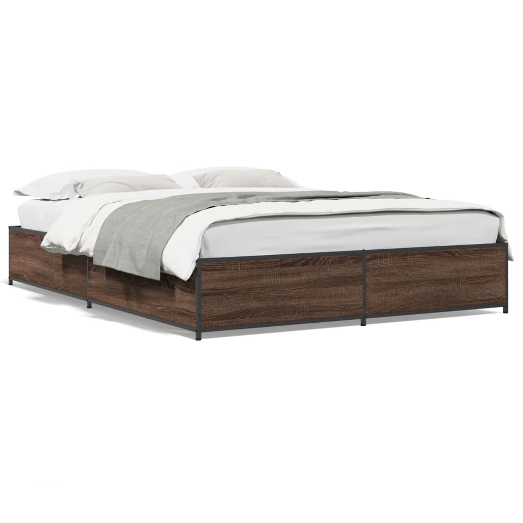 Sengeramme brun eik 135x190 cm konstruert tre og metall