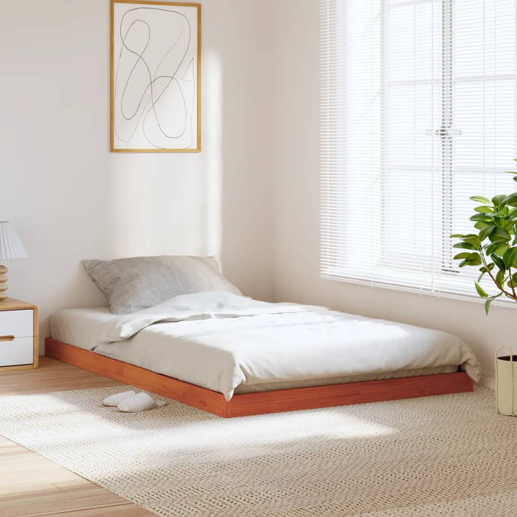 Sengeramme brun 120x190 cm heltre furu