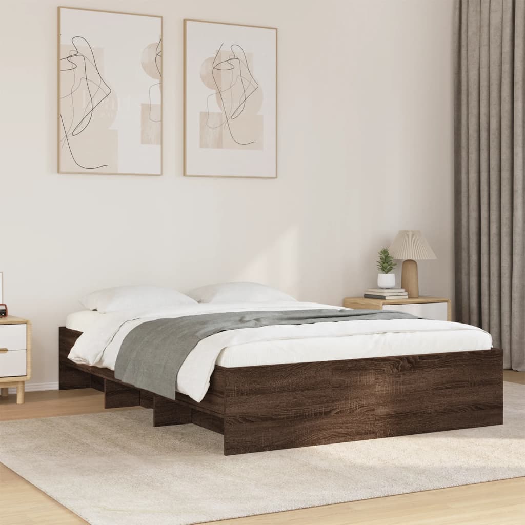 Sengeramme brun eik 135x190 cm konstruert tre