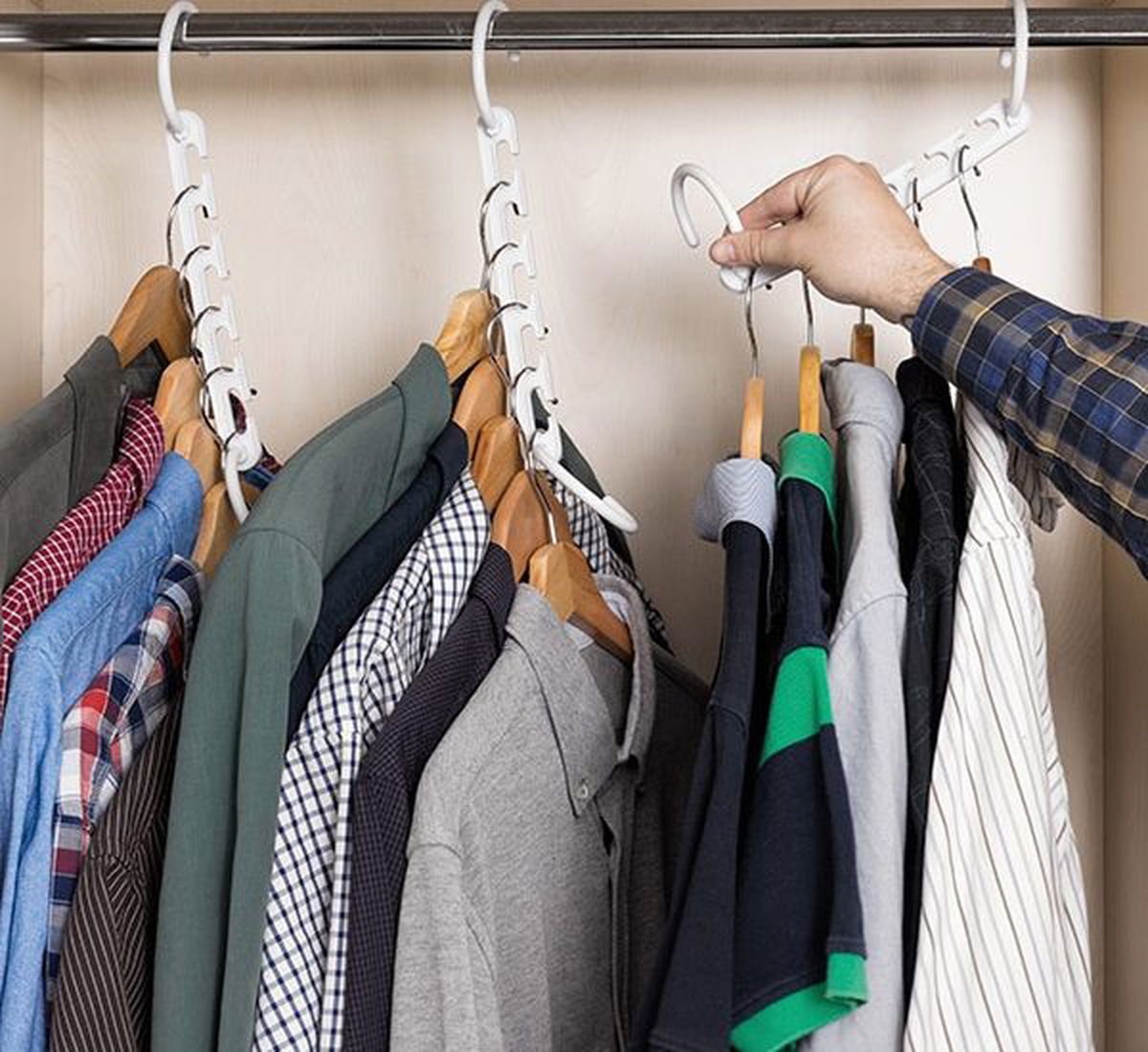 Klesorganisator for 40 plagg fra Innovagoods - Fritidsshoppen.nocampingoppbevaringgardgarderobe