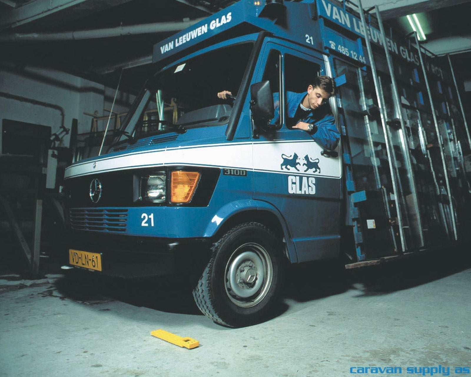 Vekt CWC til campingvogn/bobil/tilhenger 1000kg 36 - Fritidsshoppen.no100kgakselvektbobil