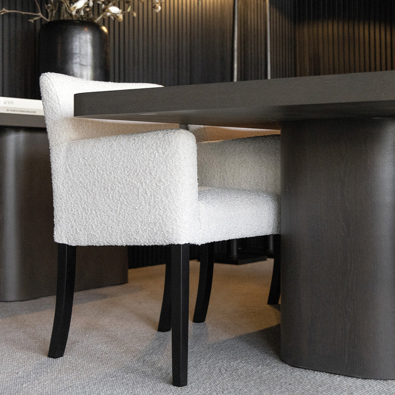 CLOUD Dining table