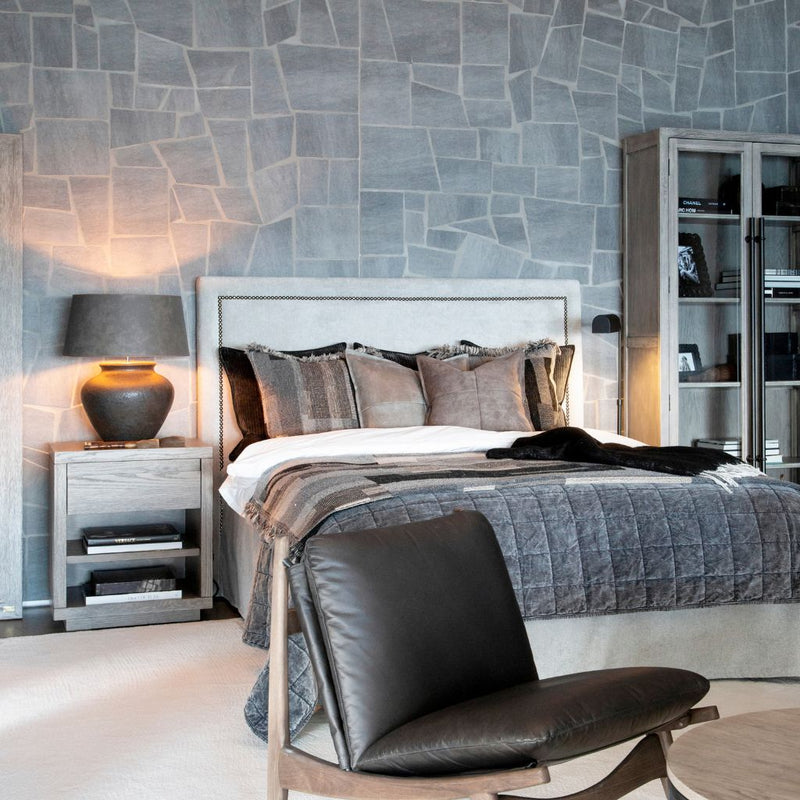 HUNTER bedside table