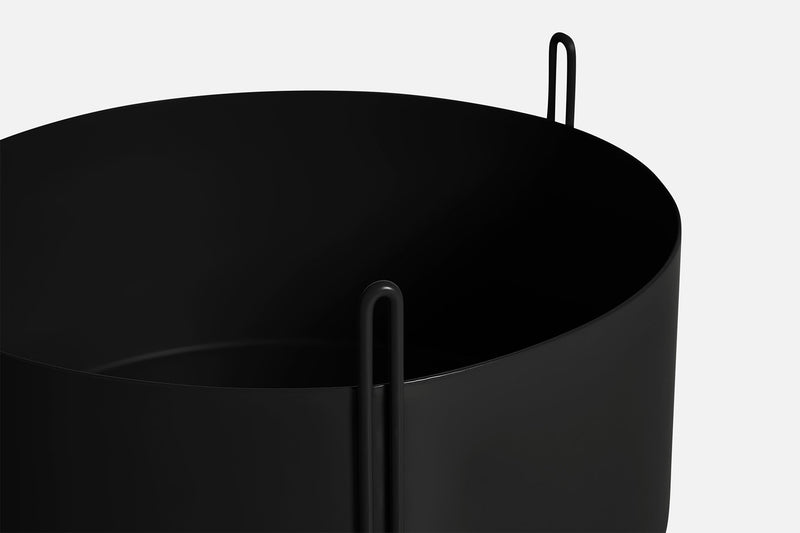Pidestall planter (Medium) - Black