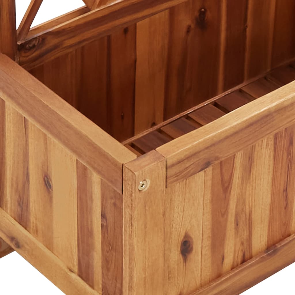 Høybed med espalier heltre akasie
