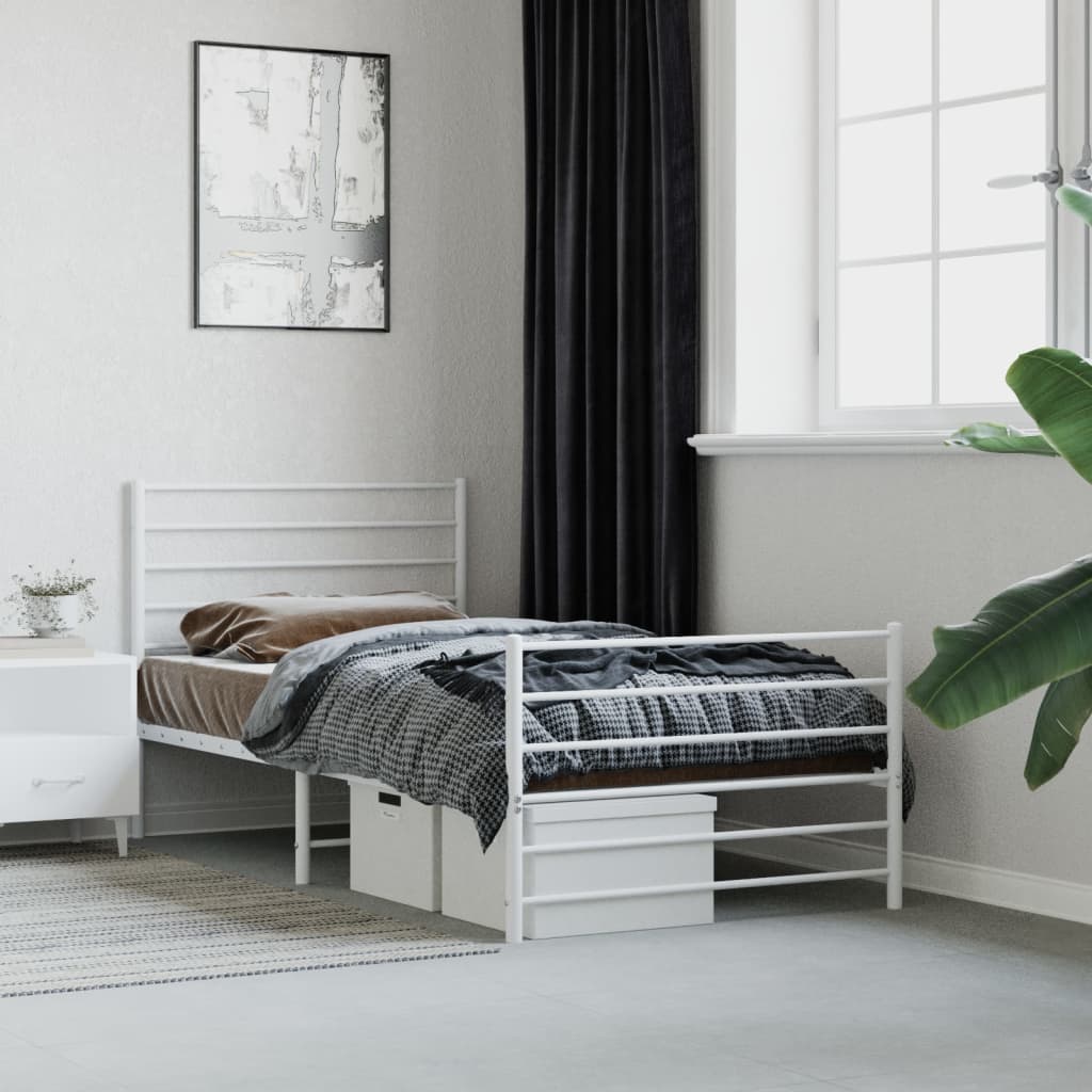 Sengeramme i metall med hode- og fotgavl hvit 100x200 cm