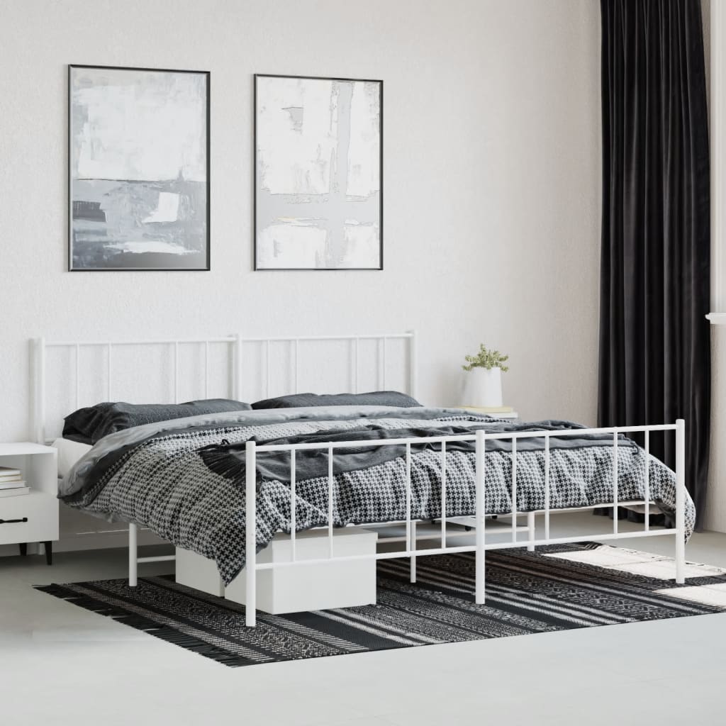 Sengeramme i metall med hode- og fotgavl hvit 183x213 cm