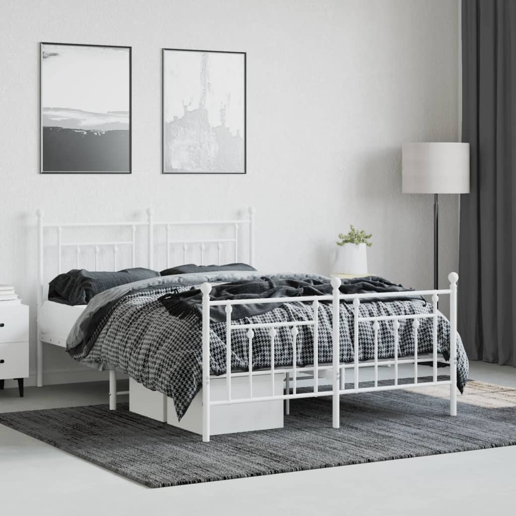 Sengeramme i metall med hode- og fotgavl hvit 140x200 cm