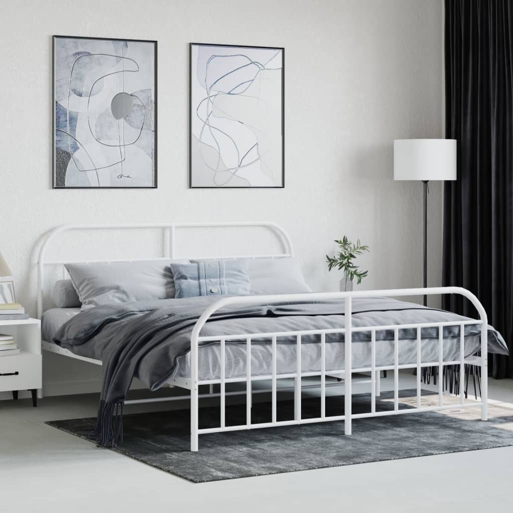 Sengeramme i metall med hode- og fotgavl hvit 183x213 cm