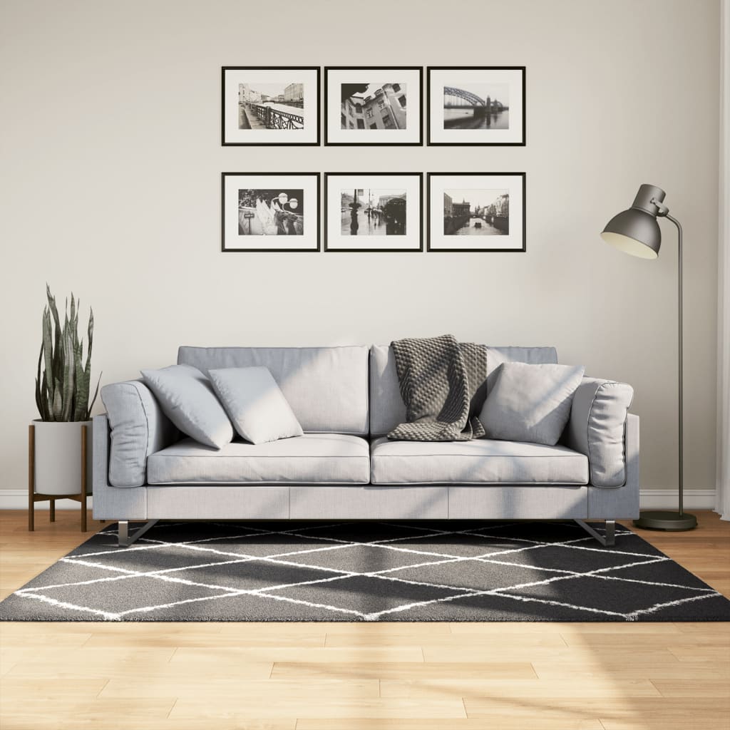 Tykt teppe PAMPLONA høy luv moderne svart og kremhvit 120x170cm