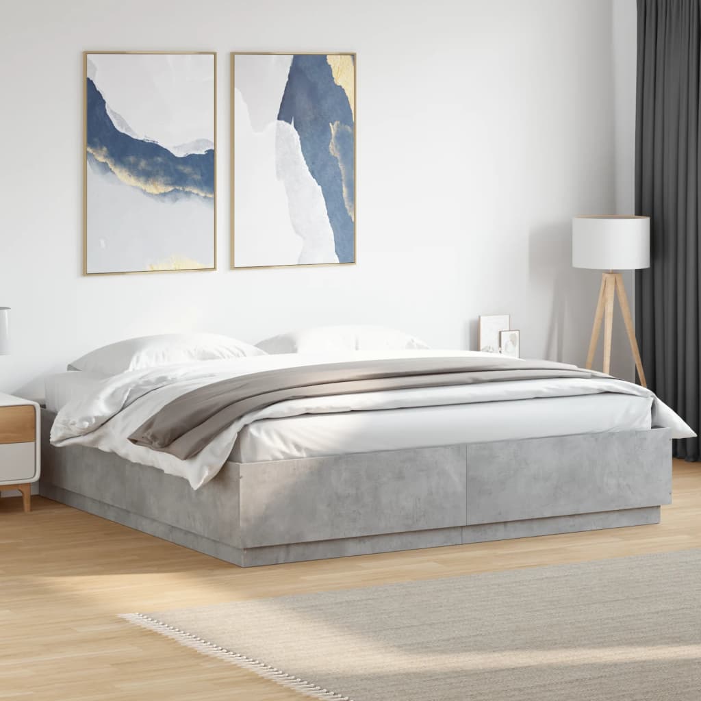 Sengeramme betonggrå 200x200 cm konstruert tre