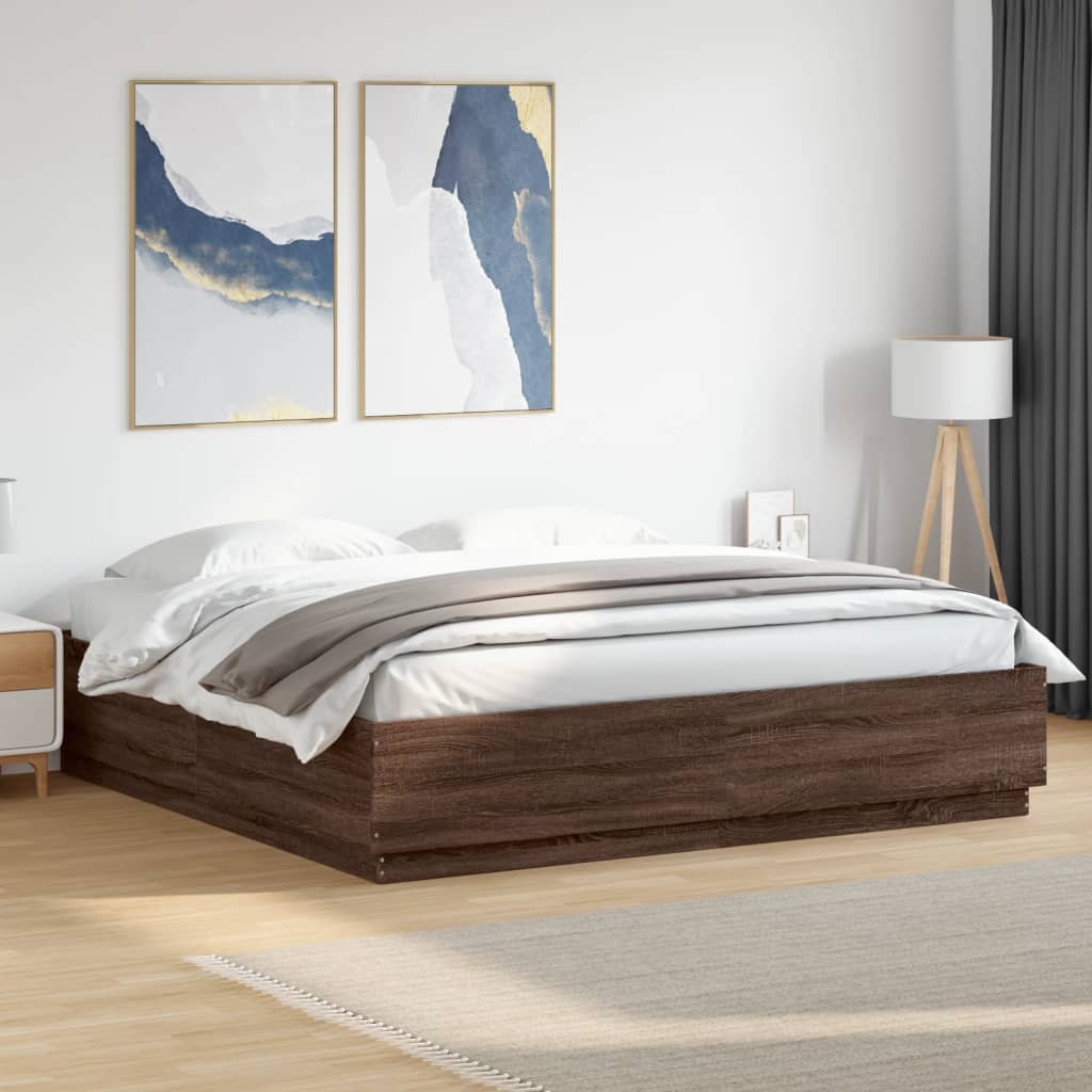 Sengeramme brun eik 200x200 cm konstruert tre