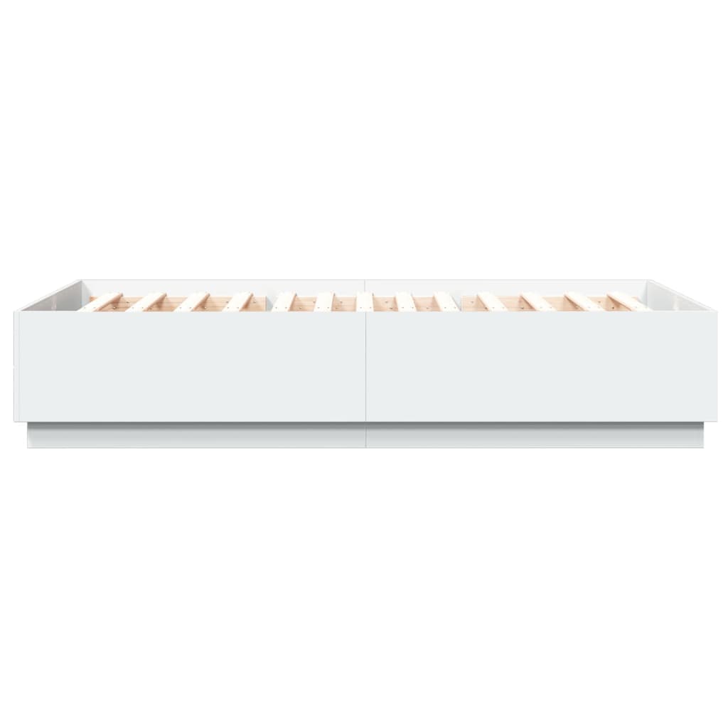 Sengeramme hvit 140x200 cm konstruert tre