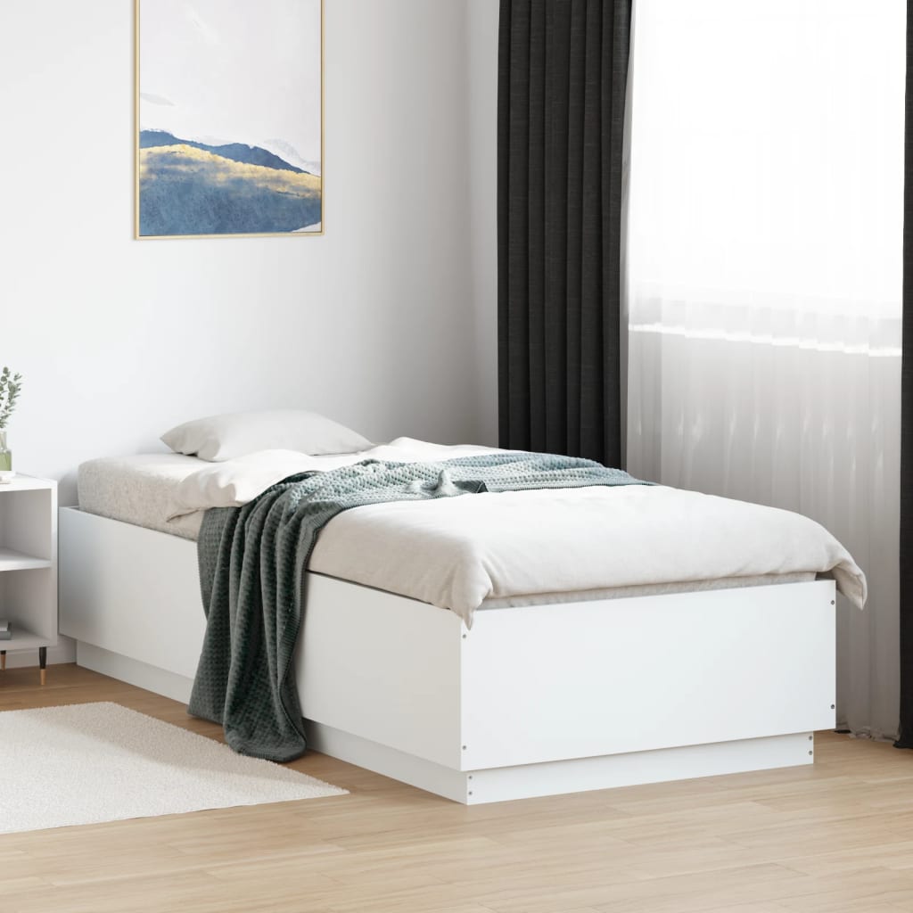 Sengeramme hvit 90x200 cm konstruert tre