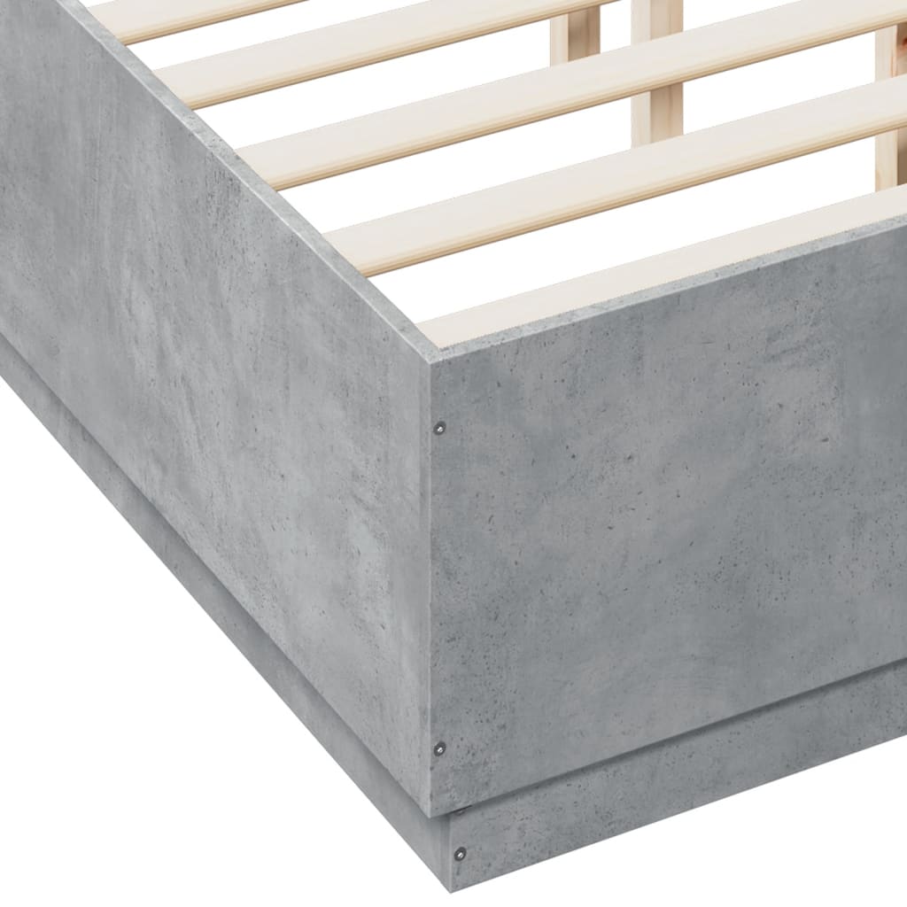 Sengeramme betonggrå 135x190 cm konstruert tre