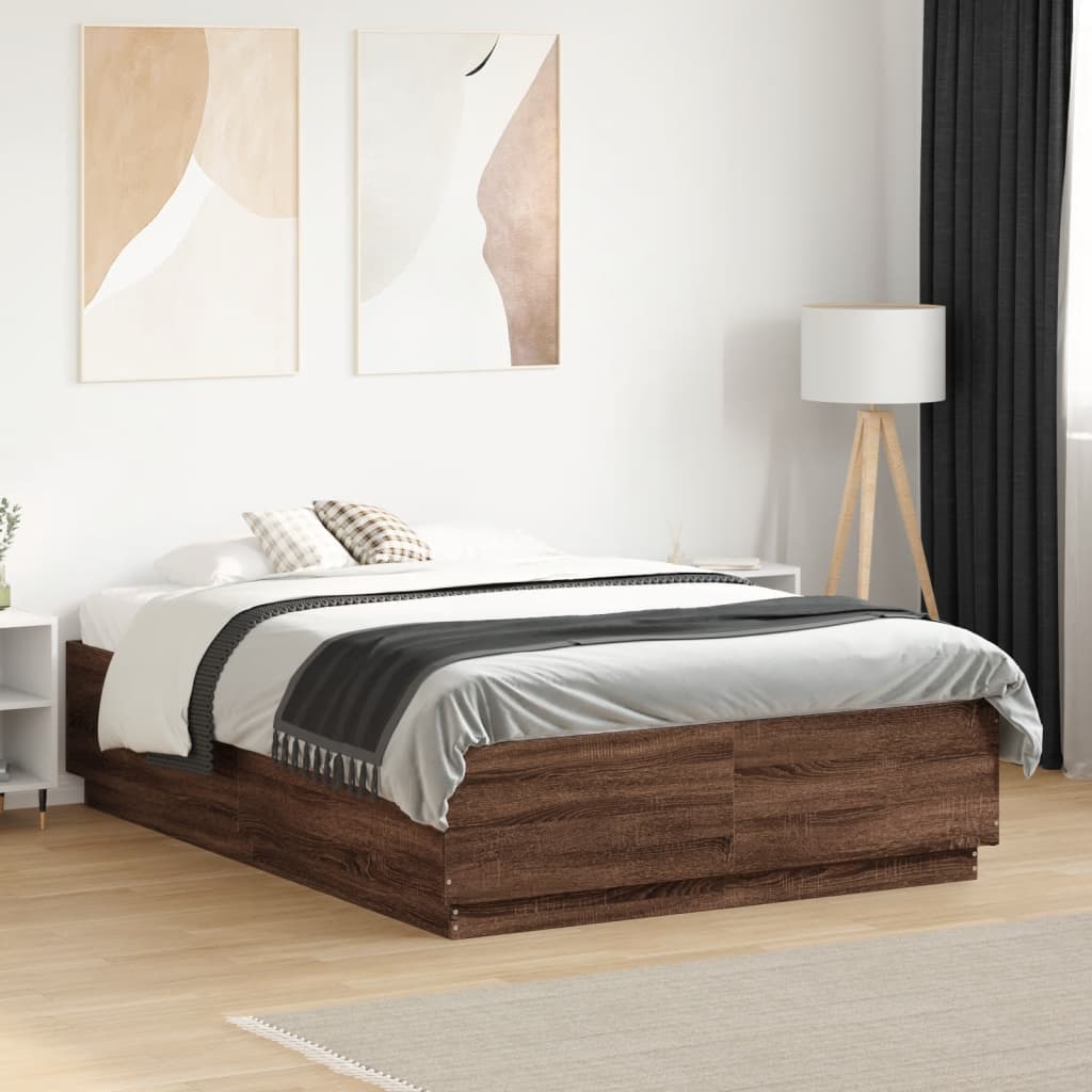 Sengeramme brun eik 135x190 cm konstruert tre