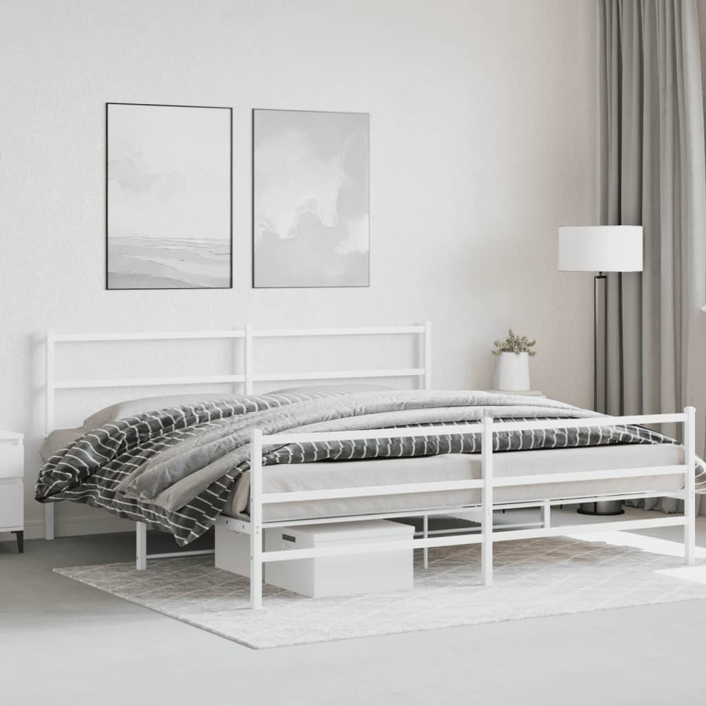 Sengeramme i metall med hode- og fotgavl hvit 183x213 cm
