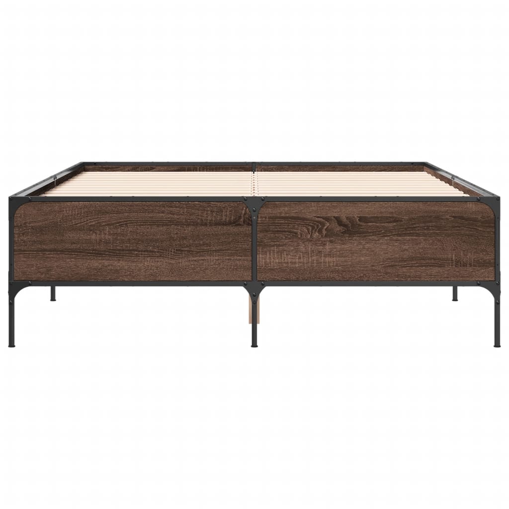 Sengeramme brun eik 140x190 cm konstruert tre og metall