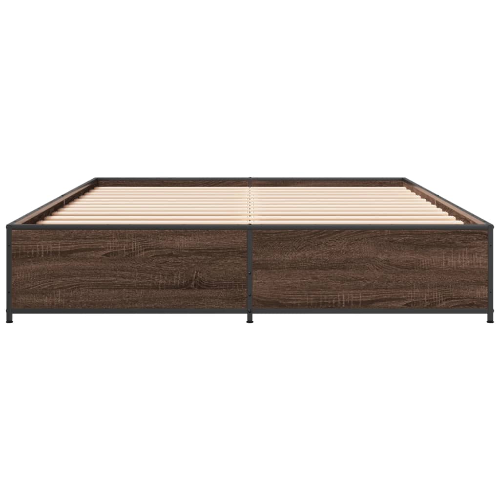 Sengeramme brun eik 135x190 cm konstruert tre og metall