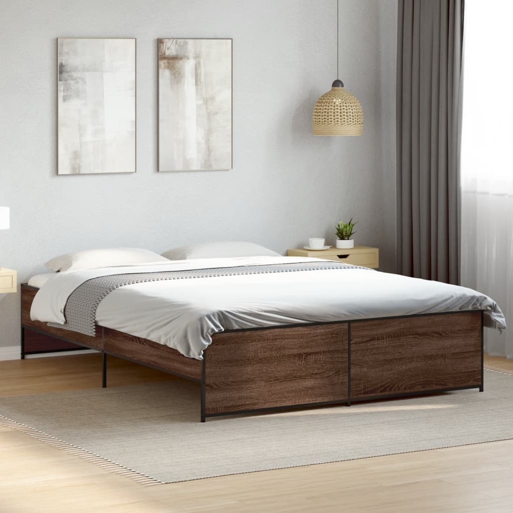 Sengeramme brun eik 140x200 cm konstruert tre og metall