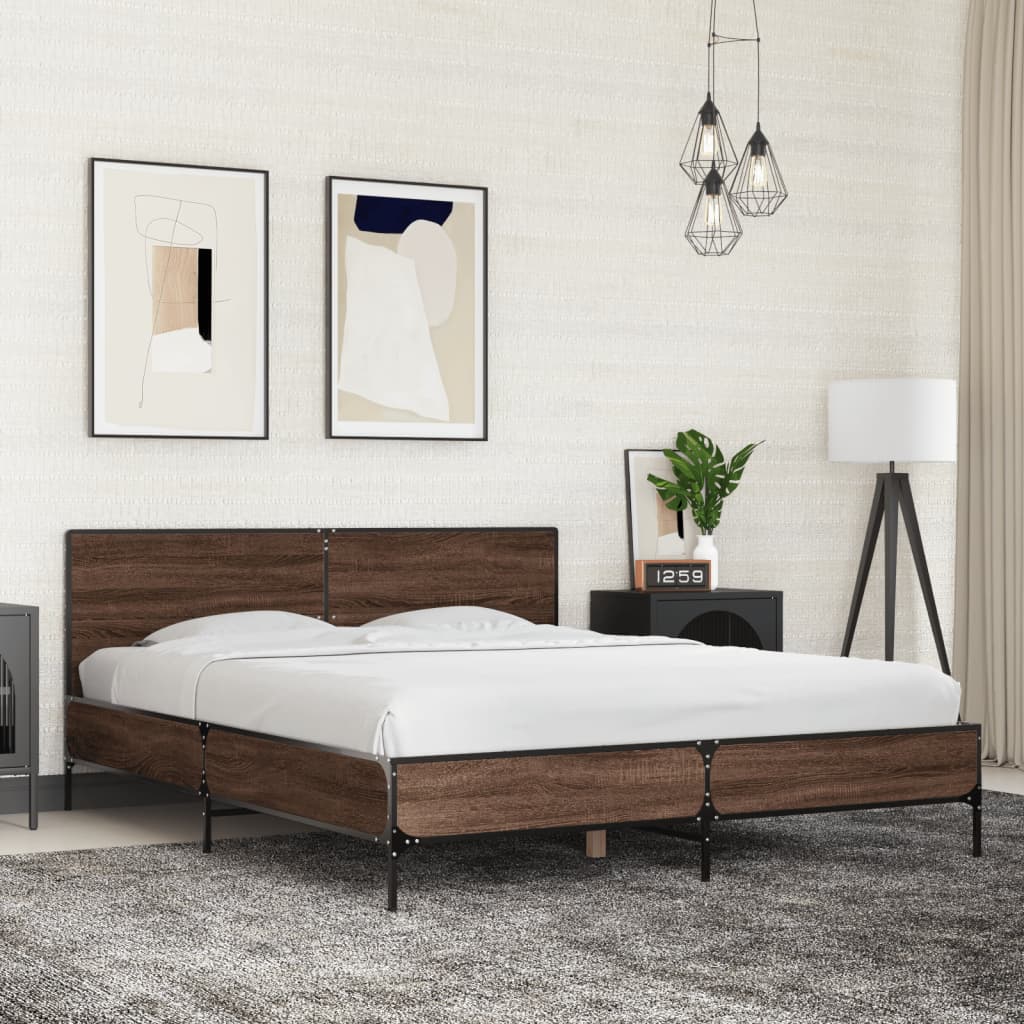 Sengeramme brun eik 150x200 cm konstruert tre og metall
