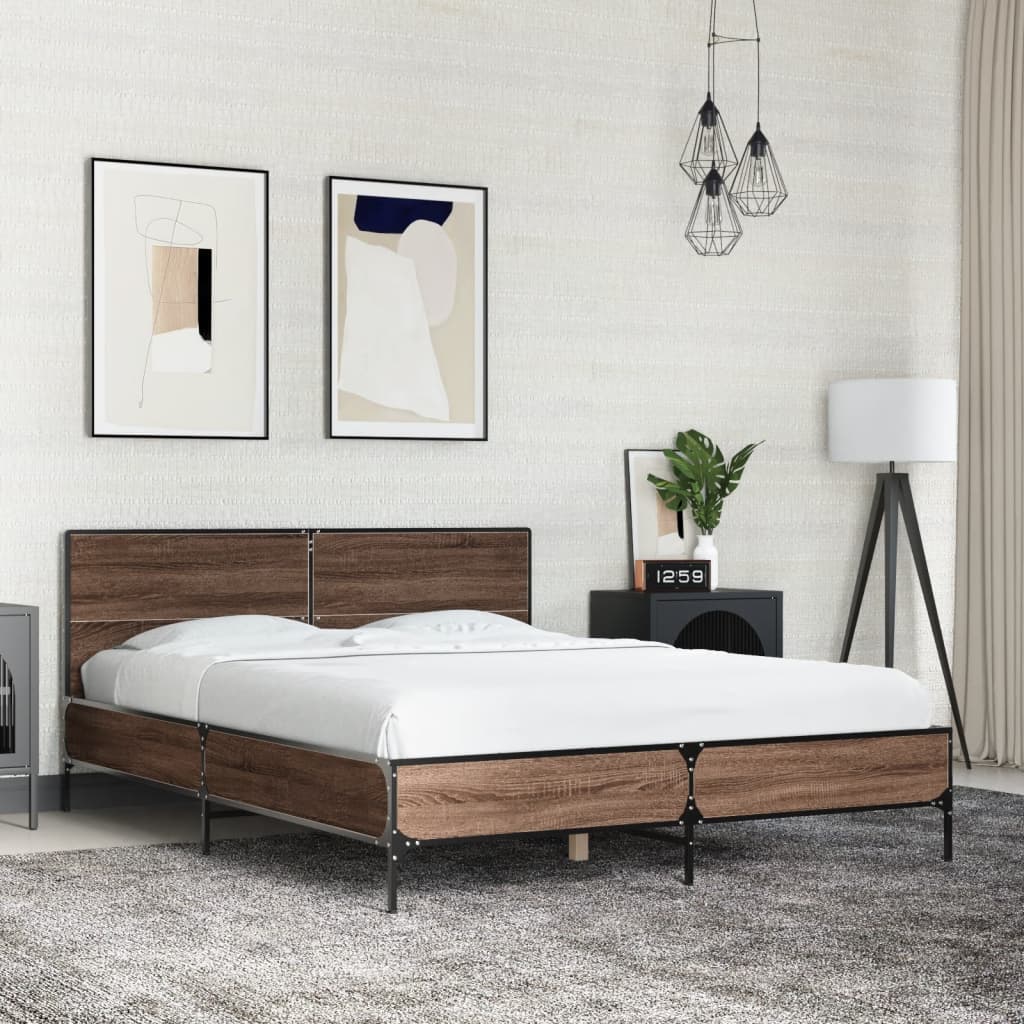 Sengeramme brun eik 135x190 cm konstruert tre og metall