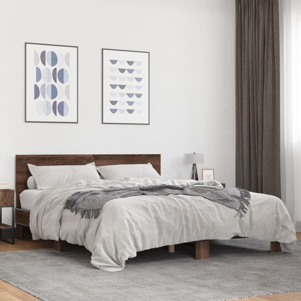 Sengeramme brun eik 150x200 cm konstruert tre og metall