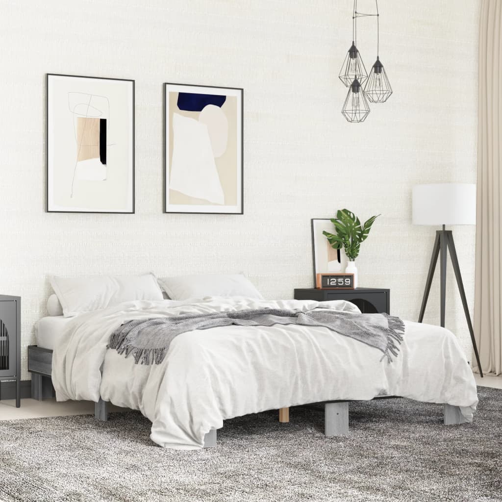 Sengeramme grå sonoma 150x200 cm konstruert tre og metall