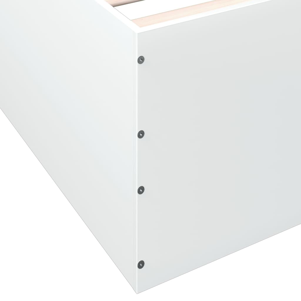 Sengeramme hvit 140x200 cm konstruert tre