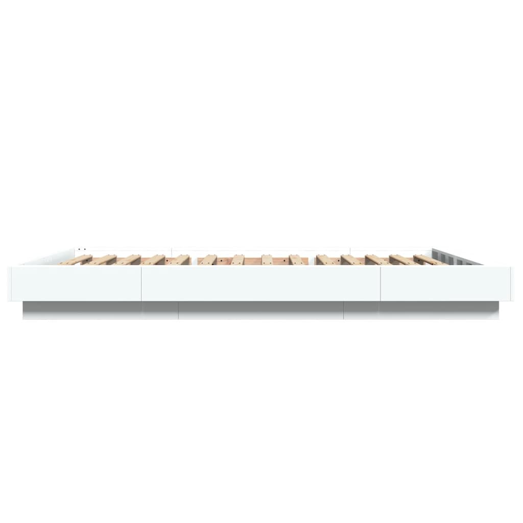 Sengeramme hvit 140x190 cm konstruert tre