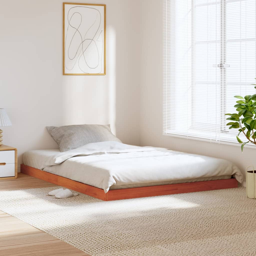 Sengeramme brun 135x190 cm heltre furu
