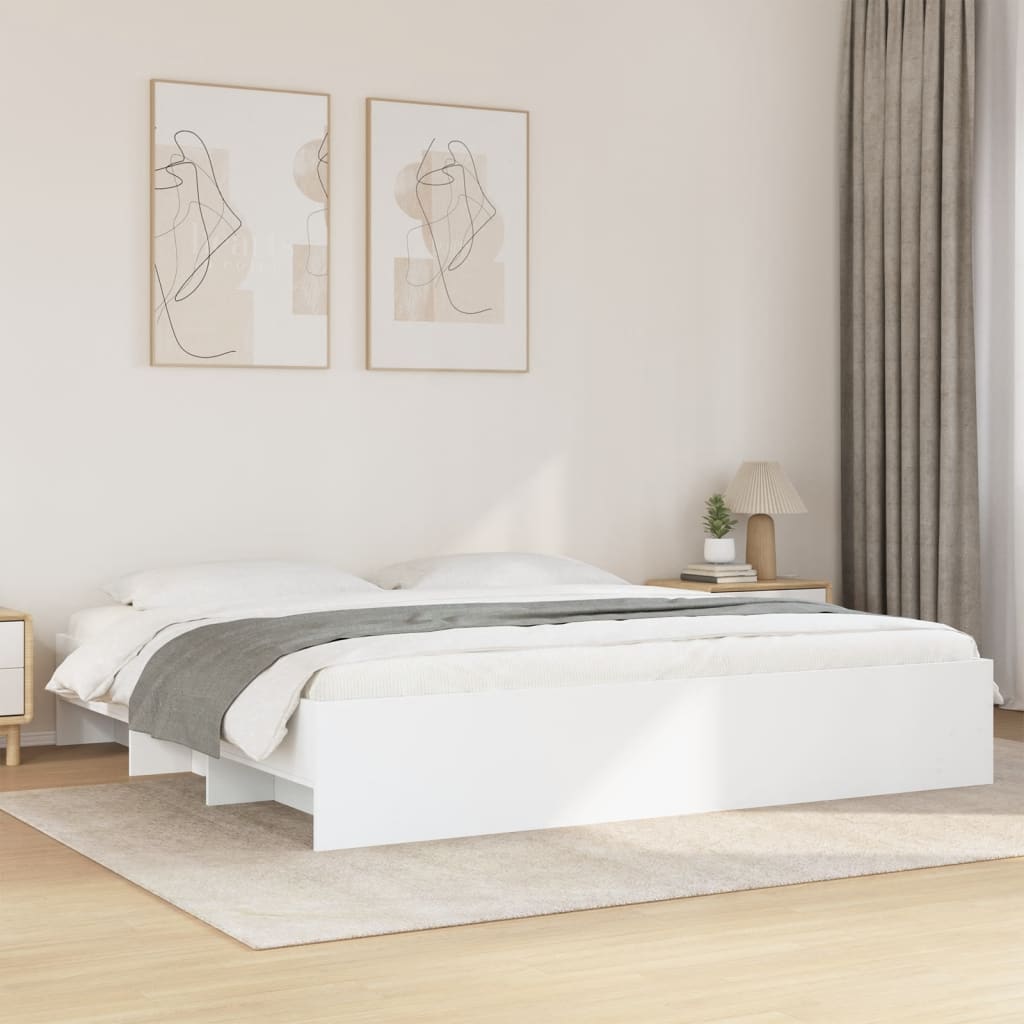 Sengeramme hvit 200x200 cm konstruert tre