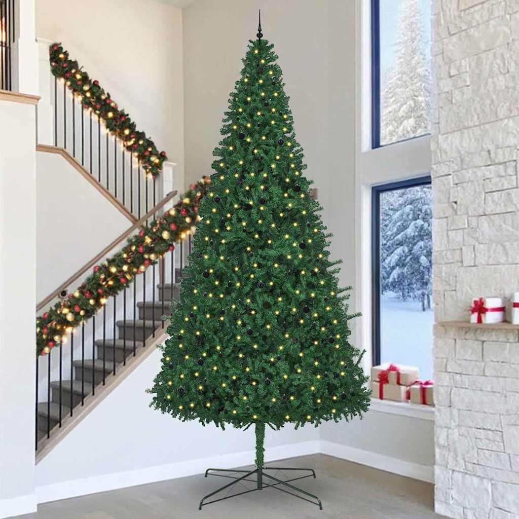 Juletre med dekorative strenglys grønn 400 cm PVC