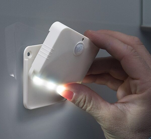 LED-lampe med bevegelsessensor 2pk. - Hjem & Fritidsshoppen.no