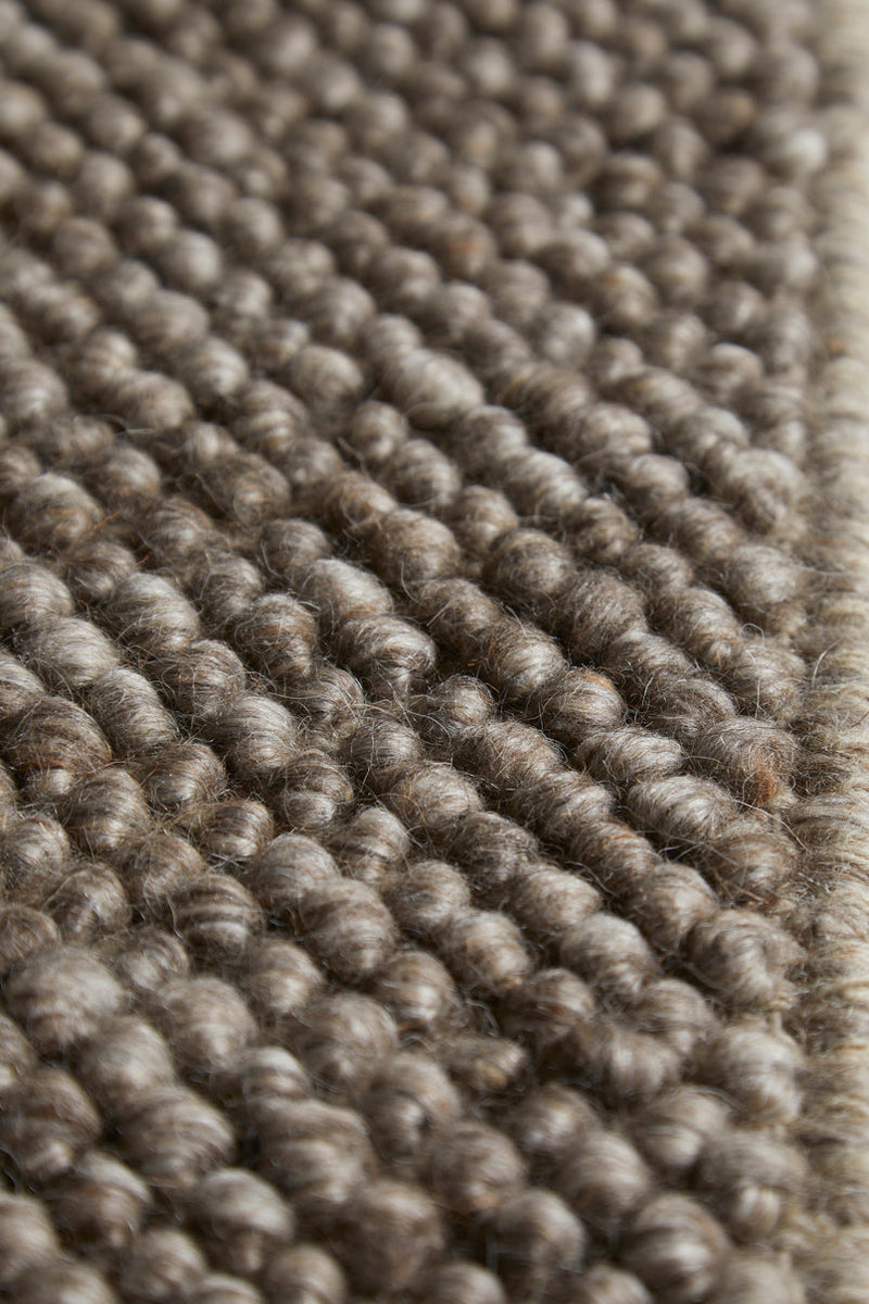 Tact rug (200 X 300) - Brown