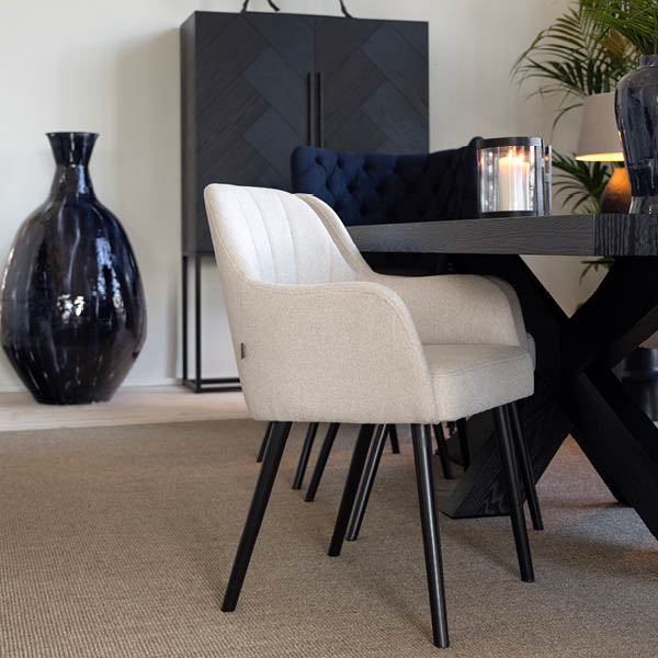 HUNTER Dining table