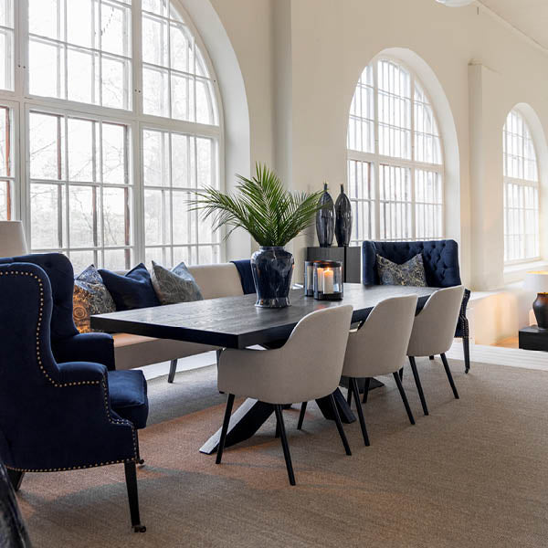 HUNTER Dining table