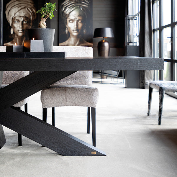 HUNTER Dining table