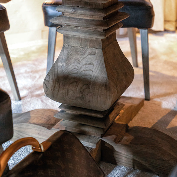 SALVAGE dining table from Ø120 cm