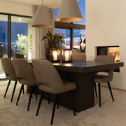 PARKER extendable dining table