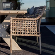 CROSS DINING table