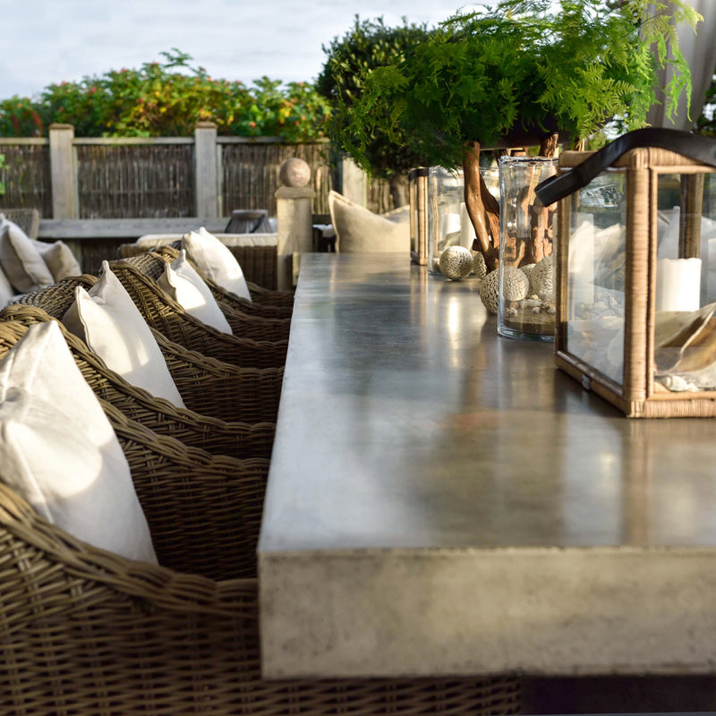 CAMPOS Dining table